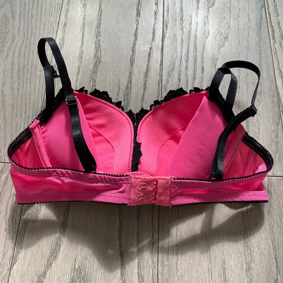 Sexy lace Japanese bra - Picture 2 of 4